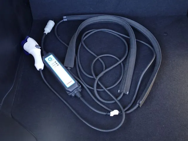 リーフ(ニッサン)の車両写真