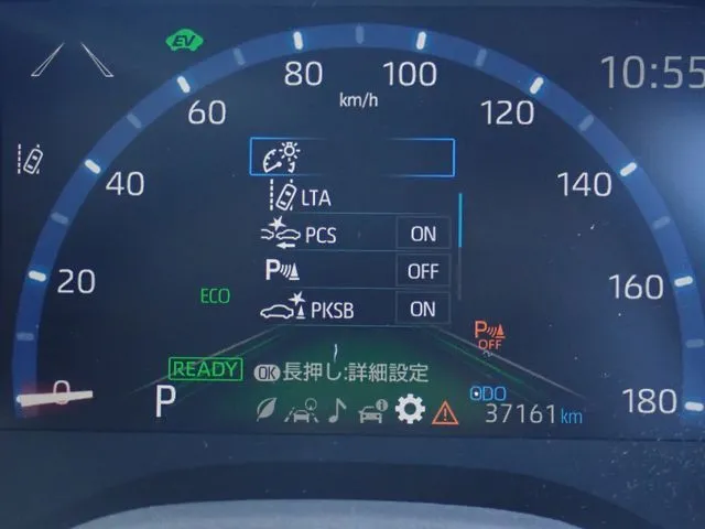 トヨタ　ヤリスクロス　ハイブリッド