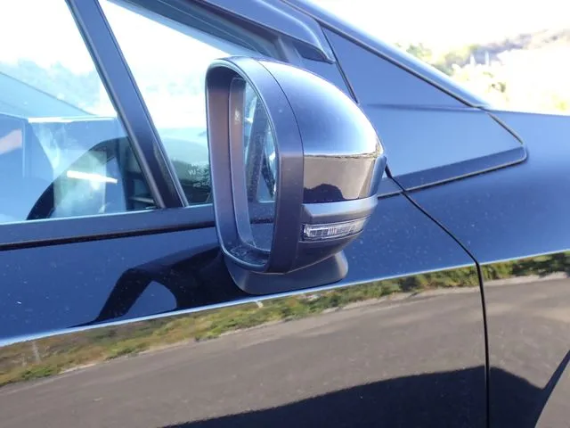 ニッサン ノート 4WD