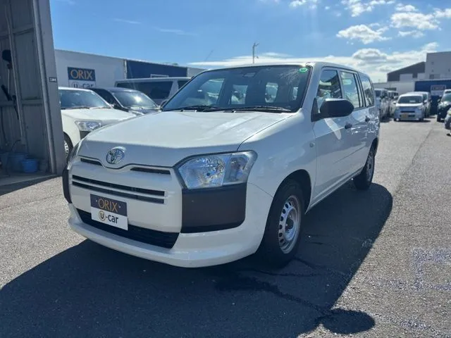 プロボックスバン 2WD(トヨタ)の車両写真