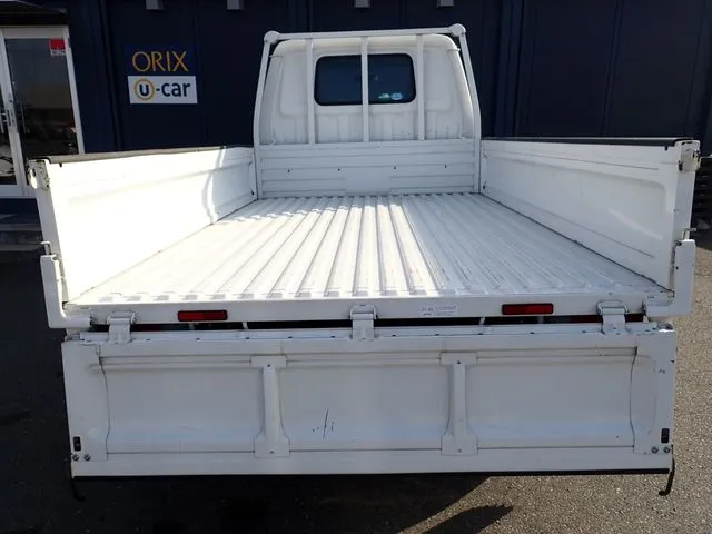 ボンゴトラック　１．１５ｔ　２ＷＤ（マツダ）の車両写真