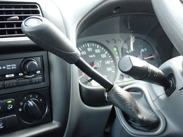 ボンゴトラック　１．１５ｔ　２ＷＤ（マツダ）の車両写真