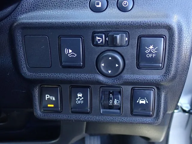 ニッサン ノート