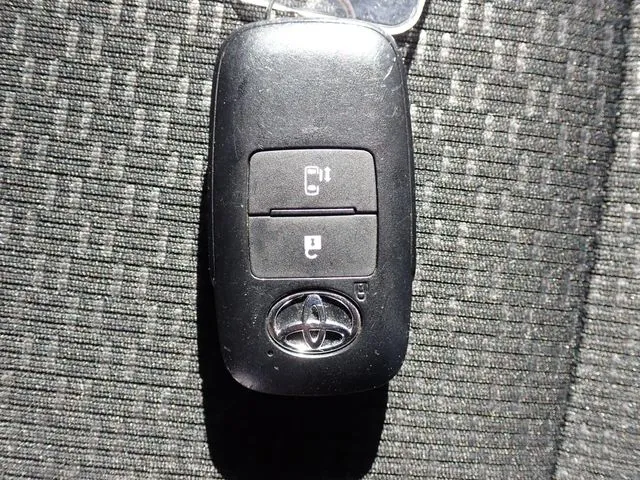 ルーミー(トヨタ)の車両写真