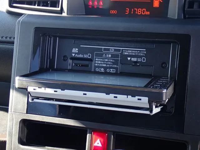 ルーミー(トヨタ)の車両写真