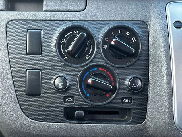 ＮＶ３５０キャラバン（ニッサン）の車両写真