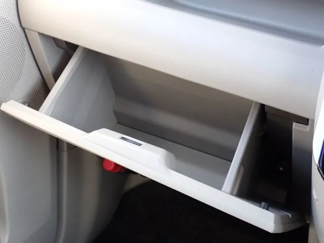 タント（ダイハツ）の車両写真