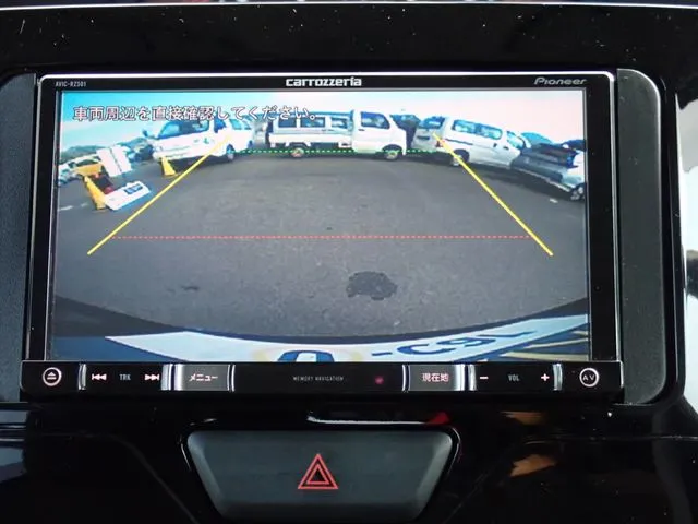 タント（ダイハツ）の車両写真