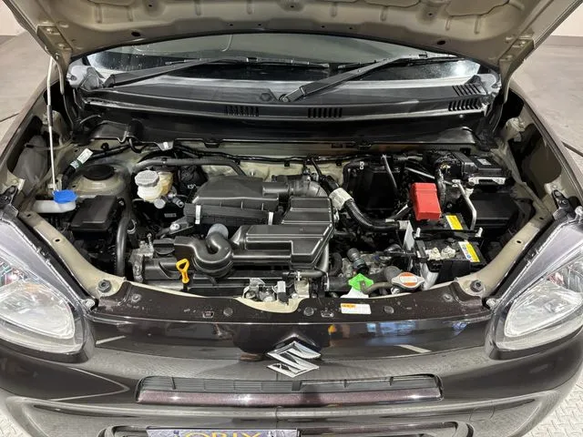 アルト 4WD(スズキ)の車両写真