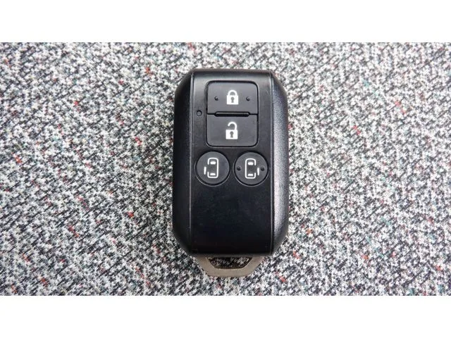 スズキ　スペーシア