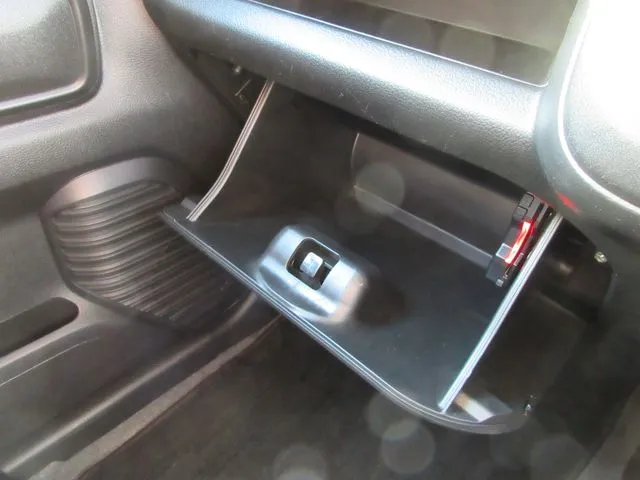 フレアクロスオーバー 4WD(マツダ)の車両写真