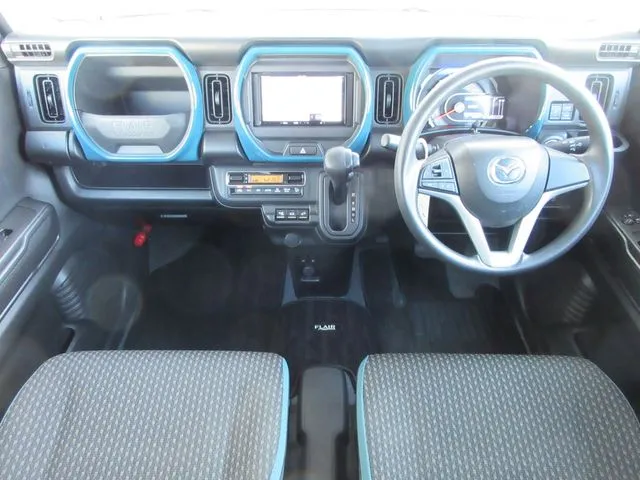 フレアクロスオーバー 4WD(マツダ)の車両写真