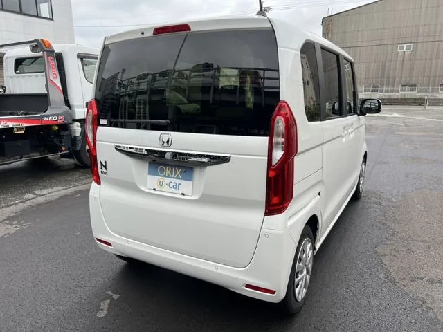 N BOX(ホンダ)の車両写真
