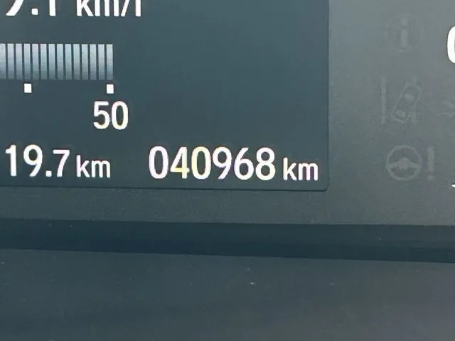 N BOX(ホンダ)の車両写真