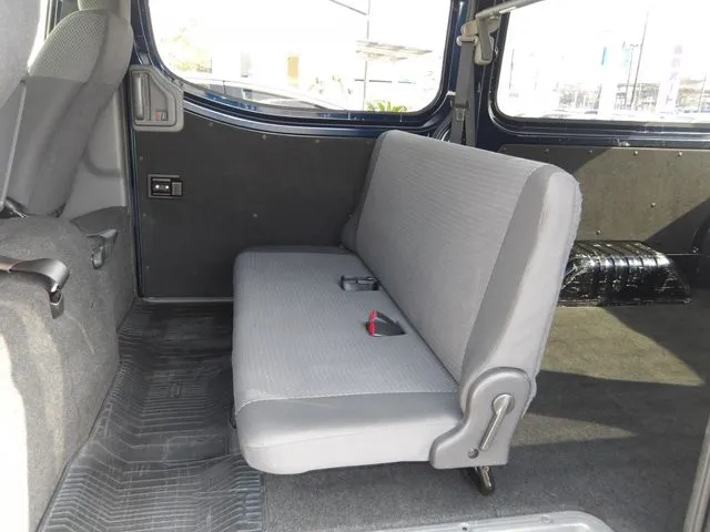 NV350キャラバン 1.2t(ニッサン)の車両写真