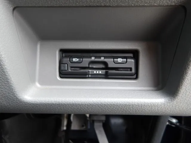 NV350キャラバン 1.2t(ニッサン)の車両写真