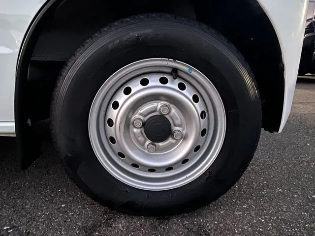 エブリイバン(スズキ)の車両写真