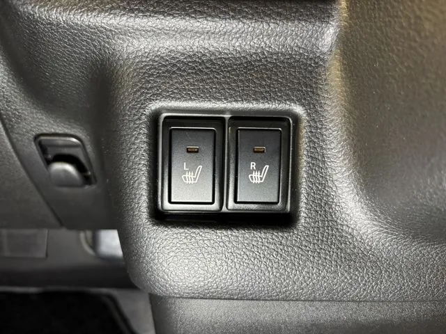 スペーシア 4WD(スズキ)の車両写真