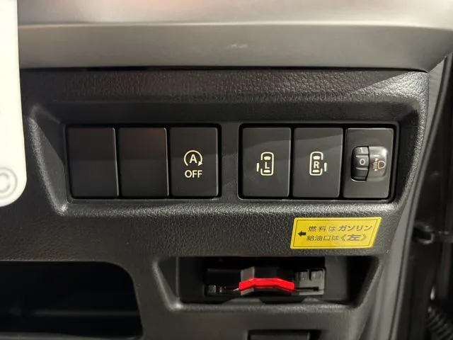 スペーシア 4WD(スズキ)の車両写真