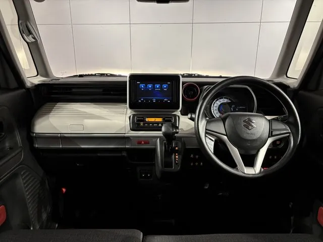 スペーシア 4WD(スズキ)の車両写真