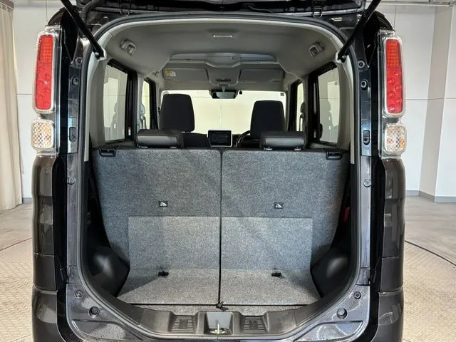 スペーシア 4WD(スズキ)の車両写真