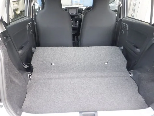 ダイハツ ミラ イース