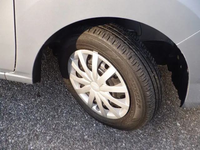 ダイハツ ミラ イース