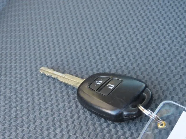 ハイエースバン 4WD(トヨタ)の車両写真