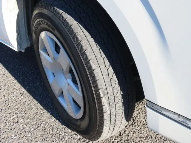 ハイエースバン 4WD(トヨタ)の車両写真