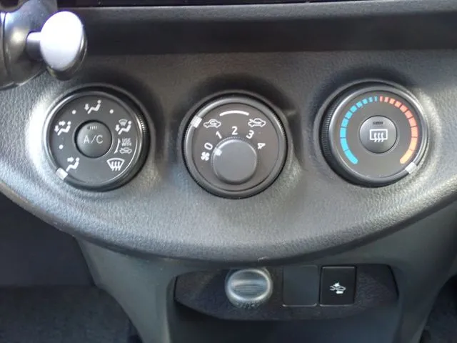 トヨタ ヴィッツ