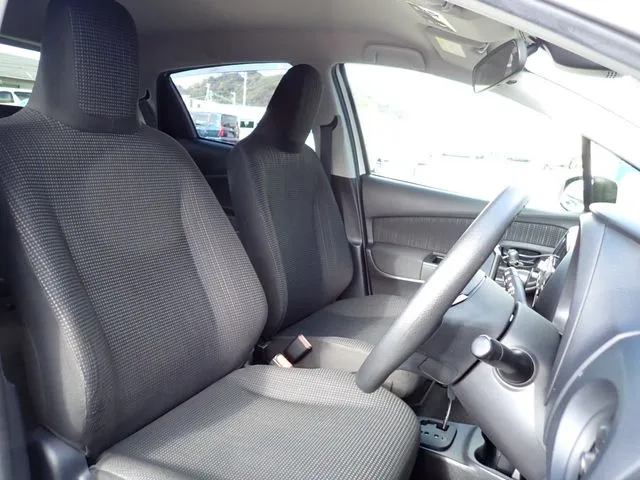 トヨタ ヴィッツ