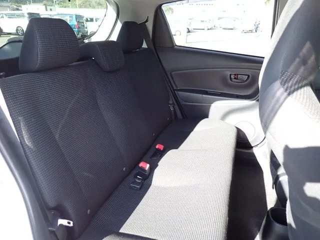 トヨタ ヴィッツ