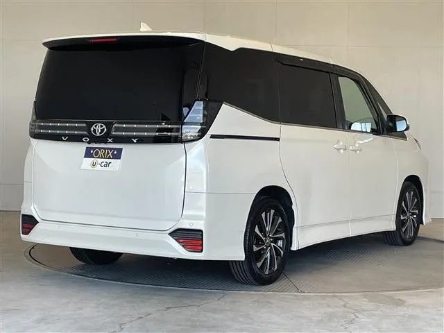 トヨタ ヴォクシー