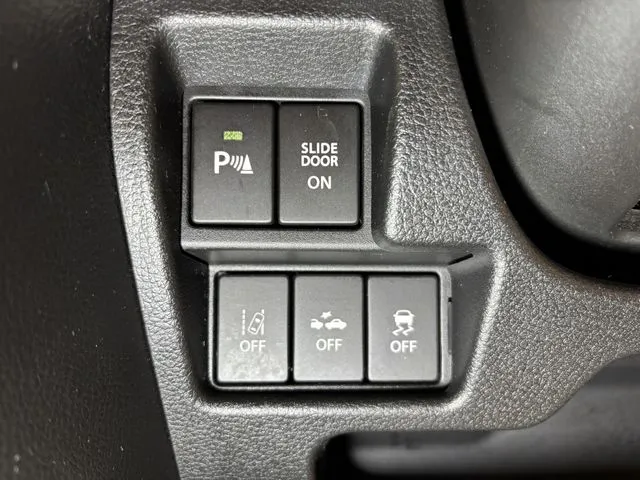 スズキ スペーシア 4WD