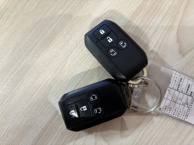 スズキ スペーシア 4WD