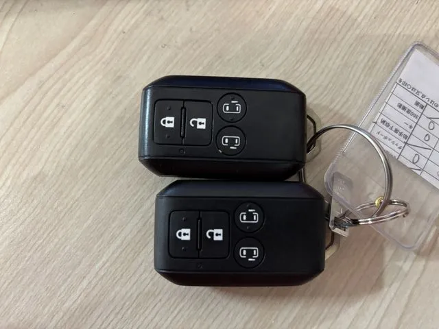 スズキ スペーシア 4WD