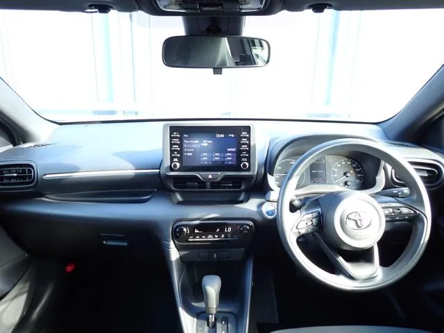 トヨタ ヤリス ハイブリッド