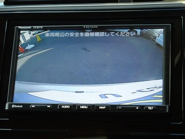 シャトル　ハイブリッド（ホンダ）の車両写真