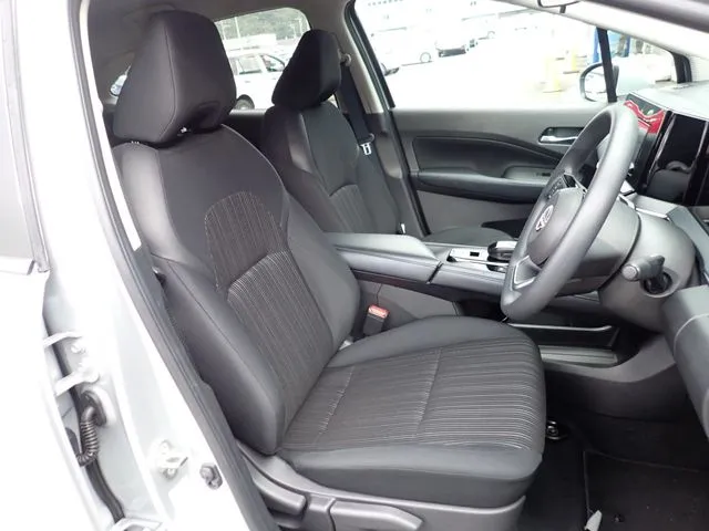 ノート(ニッサン)の車両写真