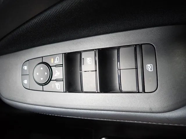 ノート(ニッサン)の車両写真