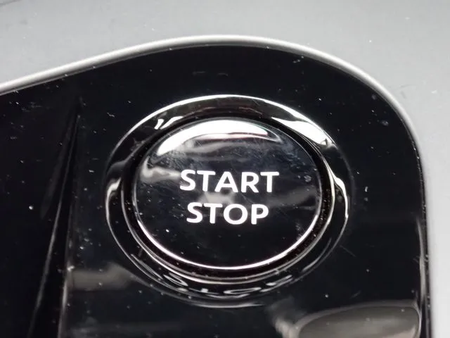 ノート(ニッサン)の車両写真