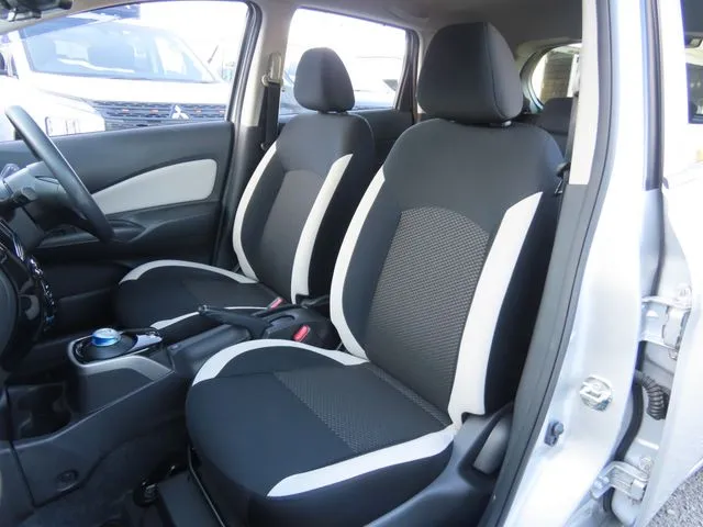 ニッサン ノート