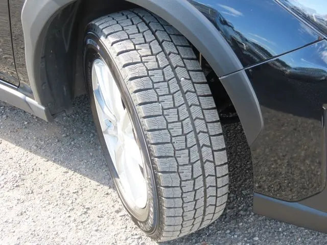 ＳＵＢＡＲＵ　ＸＶ（スバル）の車両写真