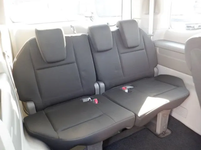 ステップワゴン(ホンダ)の車両写真