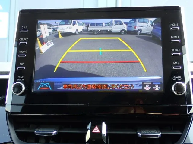 カローラ ツーリング ハイブリッド(トヨタ)の車両写真