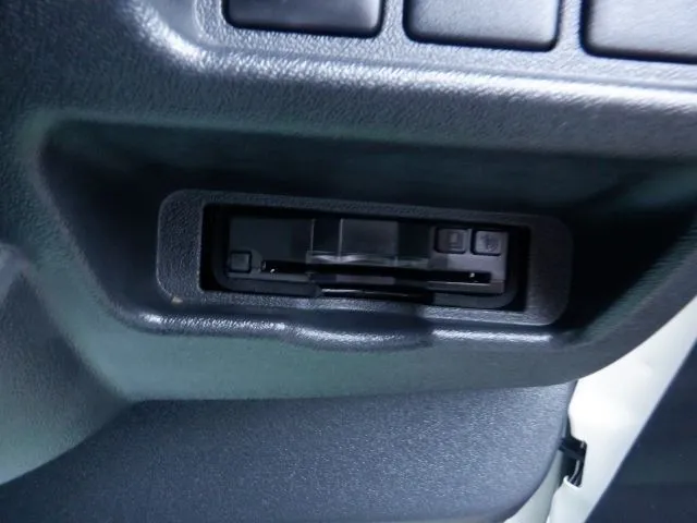 トヨタ　ハイエースバン　１．２５ｔ　２ＷＤ