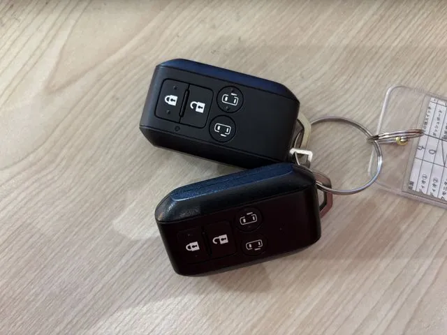 スズキ スペーシア 4WD