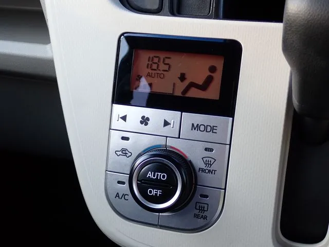 ダイハツ　ムーヴ