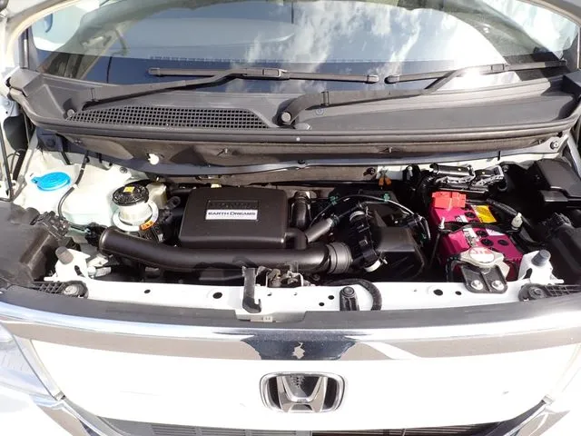 N BOX(ホンダ)の車両写真