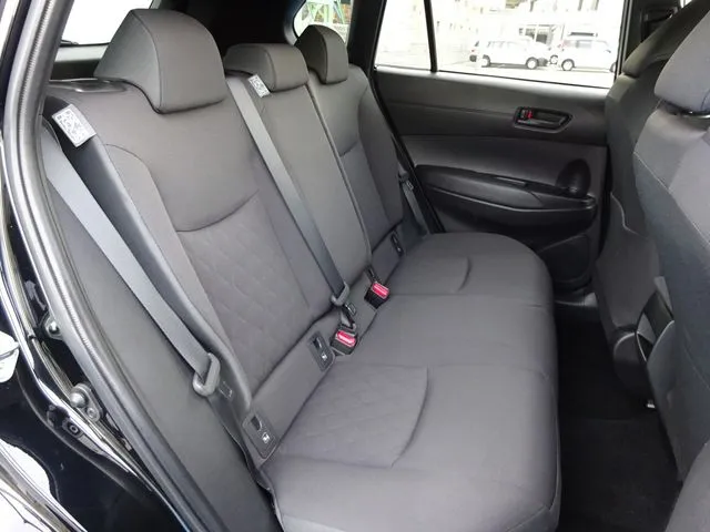 トヨタ　カローラクロス　ハイブリッド